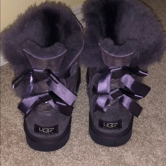 UGG Shoes - Bow Tie Uggs
